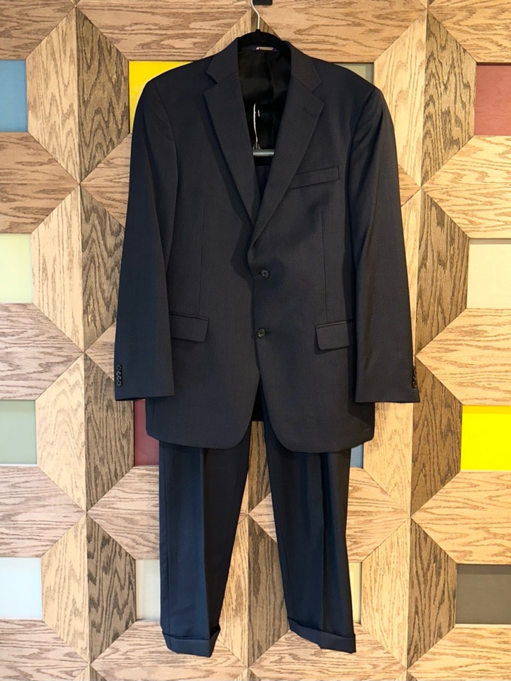 Hart Schaffner & Marx Gold Trumpeter 2Pc Suit Wool Navy Pinstripe 42L 38x32 USA - Picture 2 of 16